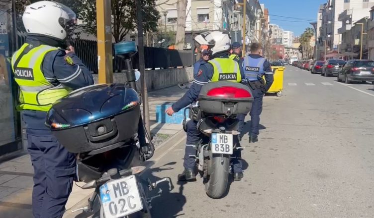 Policia. durres