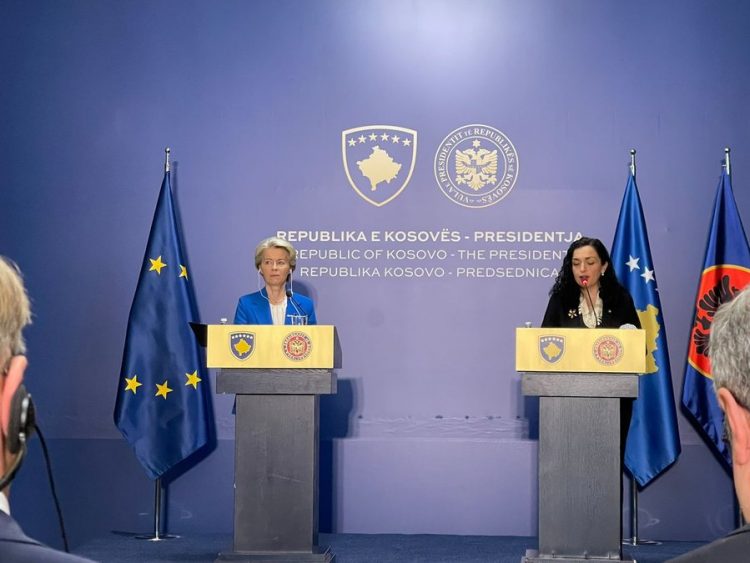 Osmani në konferencë me Von der Leyen: Të hiqen masat e padrejta ndaj Kosovës