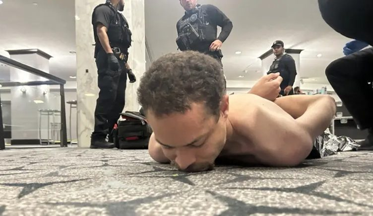 Ishte armatosur rëndë, identifikohet autori i sulmit në eventin ku ndodhej presidenti Trump