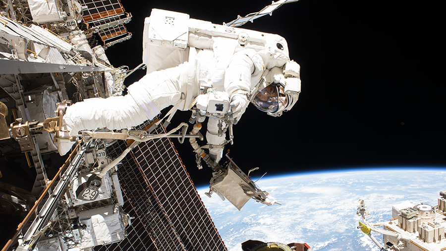 NASA planifikon të ngrejë bazë të përhershme në Hënë