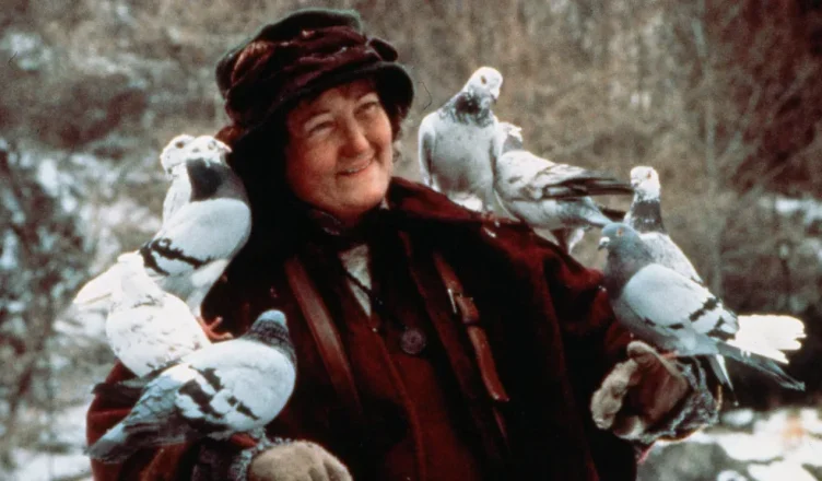 Lamtumirë Brenda Fricker, ndërron jetë ylli i “Home Alone 2”