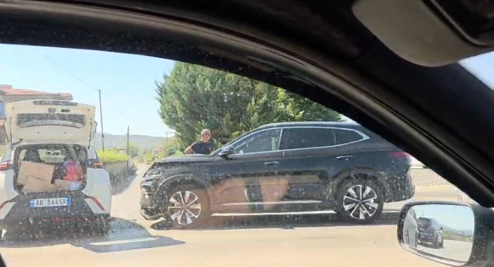 Aksident në aksin Peqin–Elbasan, plagoset një person