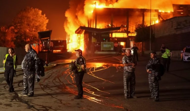 Sulmet ruse me dronë dhe raketa vrasin 17 persona në Ukrainë