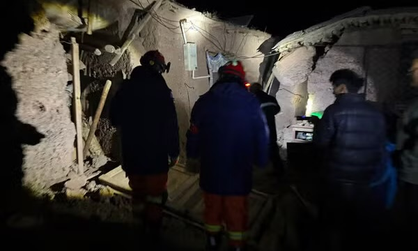 Tërmet i fortë në Tibet, 16 viktima dhe 32 të plagosur, shemben mbi 300 banesa