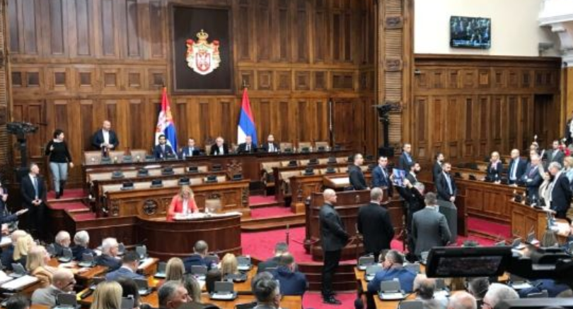 Qeveria e re në Serbi, 90 ditë pas konstituimit, çfarë pritet të ndodhë